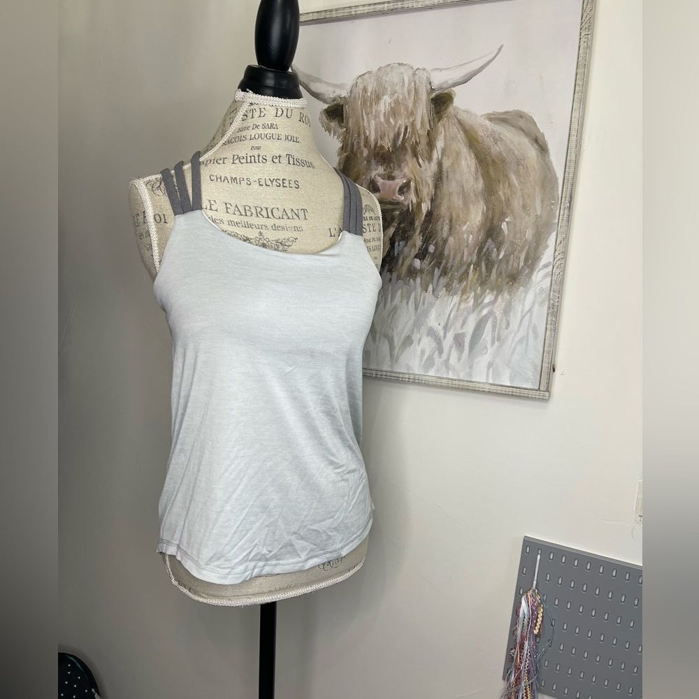 Prana Tank Criss Cross with built in bra Small